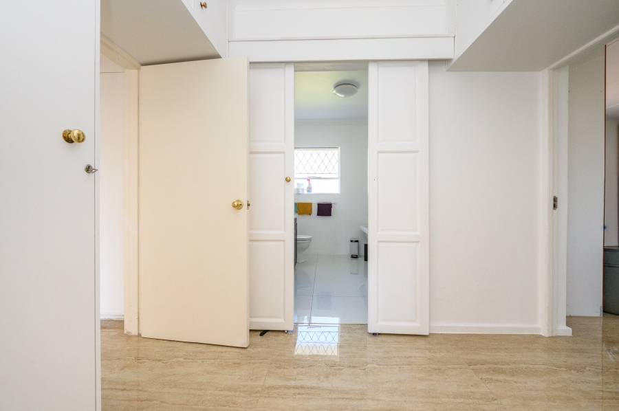 7 Bedroom Property for Sale in Summerstrand Eastern Cape